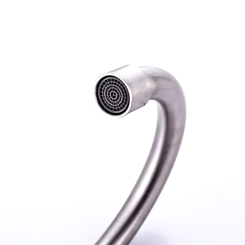 Torneira de Parede Rotativa para Cozinha